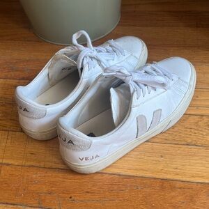 VEJA CAMPO CHROMEFREE LEATHER WHITE NATURAL
